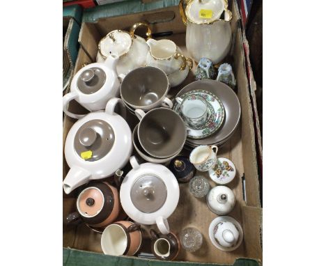 A TRAY OF ASSORTED CERAMICS AND CHINA TO INCLUDE RETRO POOLE CHINA, FOUR PIECE TEA SERVICE, CERAMIC BELLS ETC. 