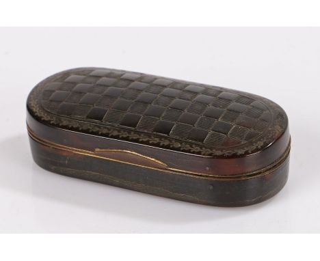 Regency pressed tortoiseshell snuff box, with a chequer top and flower edge to the rectangular box, 7cm long