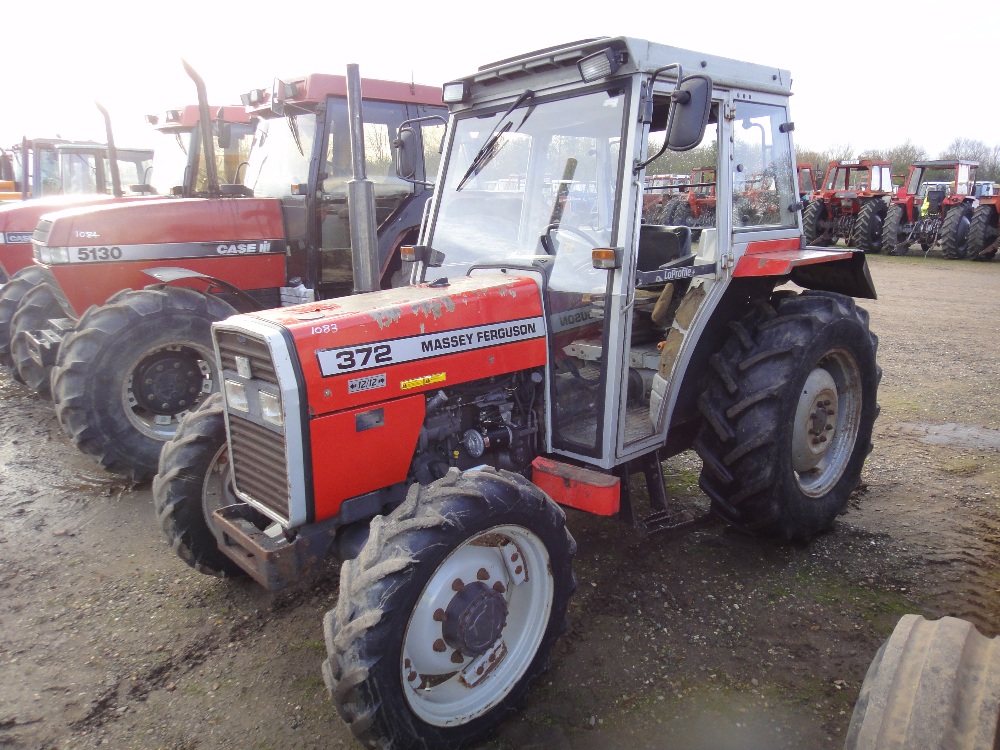 Massey Ferguson 372 4x4 Tractor Ser No D25412