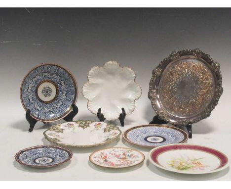 Two Flight Worcester Lilly pattern dishes another Worcester lilly pattern dish, a scalloped Coalport dish, a Minton plate, tw
