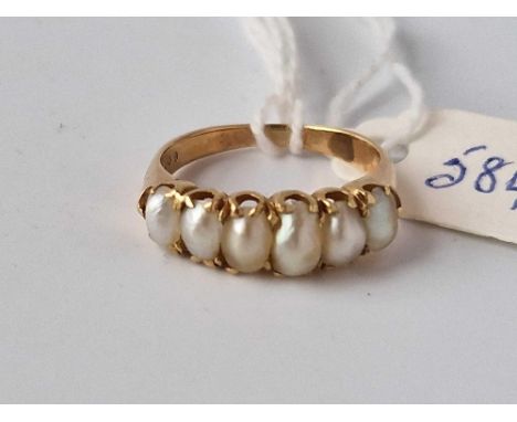 A Antique Five Stone Pearl Set Ring 18Ct Gold Size K 3.1 Gms