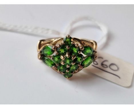 A Russian Diopside Ring, 9Ct, Size K, 3.7 G
