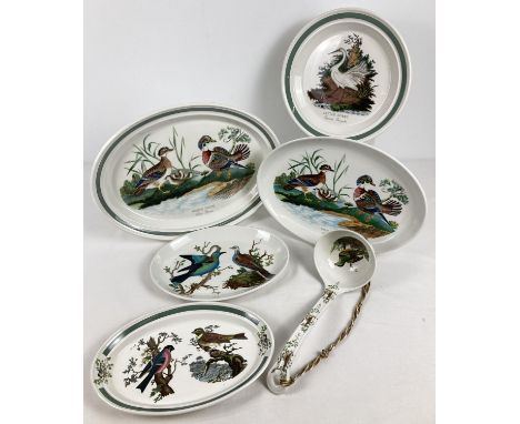 Portmeirion ceramics, 1970's "Birds of Britain" pattern - a quantity of assorted oval serving plates, 10" dinner plate and la