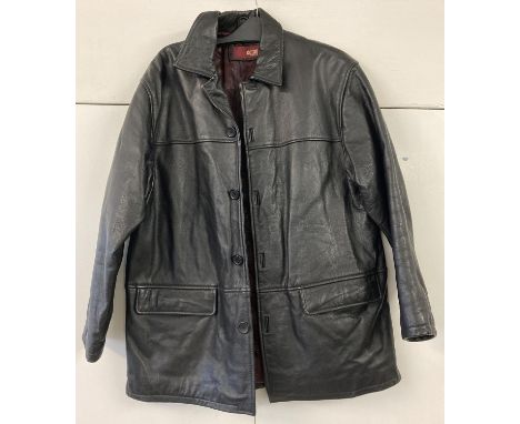 A Gents black leather jacket with button fastening and two front pockets, by Detail Leather. Size large. 