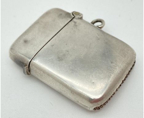 A small Edwardian silver vesta case hallmarked Chester 1903. With Charles Lyster &amp; Son makers mark, bale attached to one 