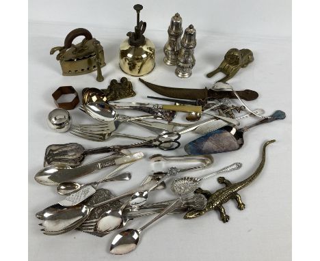 A collection of vintage silver plate and metal wear items. To include: cruet set, sugar spoons and tongs, serving spoons, bra