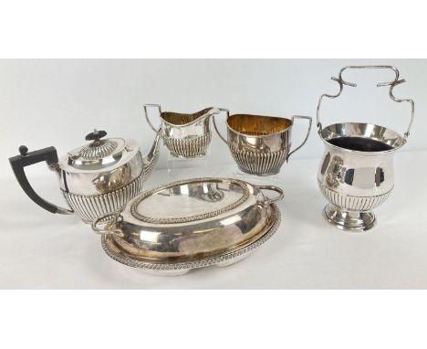 5 pieces of antique &amp; vintage silver plated tableware of classical design. A 1930's Robert Pringle 3 piece tea set, a Wil