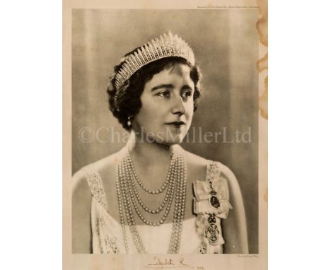 ROYAL PRESENTATION PORTRAITS OF GEORGE VI AND QUEEN ELIZABETHlithographic enlargement after a portrait by Hugh Cecil, publish