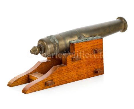 A YACHT RACING STARTER GUN with heavily cast 10in. barrel, threaded breach block with spring pin fire action, with trunnions 