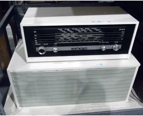 GEC longwave/shortwave radio, a speaker and a tray (3) 