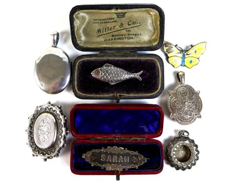 A group of Victorian and later silver jewellery, comprising a fish brooch, with red stone eye, possibly ruby, and fish scales