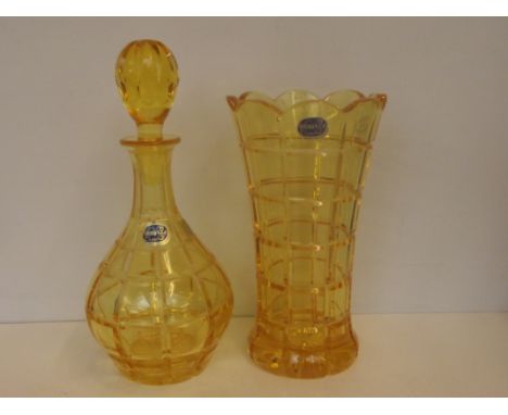 Bohemia crystal decanter and vase, height of decanter 30cm 