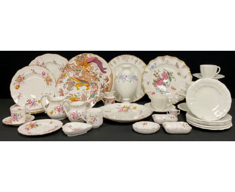 Royal Crown Derby - tableware, pattern inc Avesbury, Posies, Derby Days etc, inc plates, jugs, wavy rim plates, trinket dishe