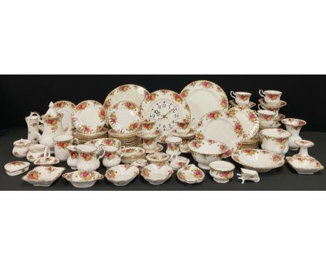 A Royal Albert Old Country Roses pattern part dinner, tea and coffee service, comprising dinner plates, side plates, cake sta