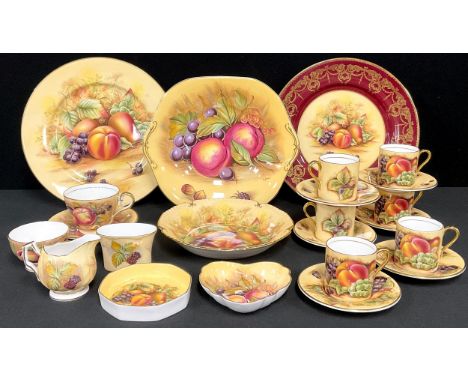 An Aynsley Orchard Gold coffee service for six, comprising cream jug, sugar bowl, coffee cans and saucers; other Orchard Gold