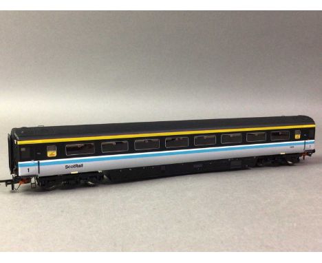MODEL RAILWAY, COLLECTION OF COACHES including Hornby, Lima, and Mainline, loose