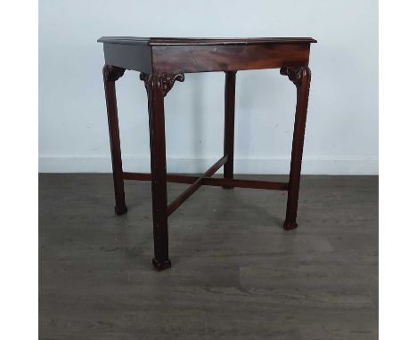 CHINESE TABLE 20TH CENTURY  with scroll corners, on raised feet68.5cm high