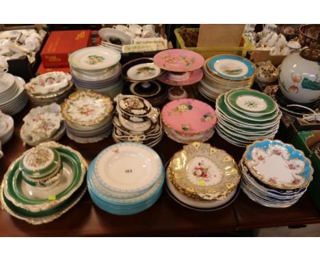 Large collection of English Porcelain Dessert and dinner ware inc Armorial, Minton, Spode, Coalport etc 