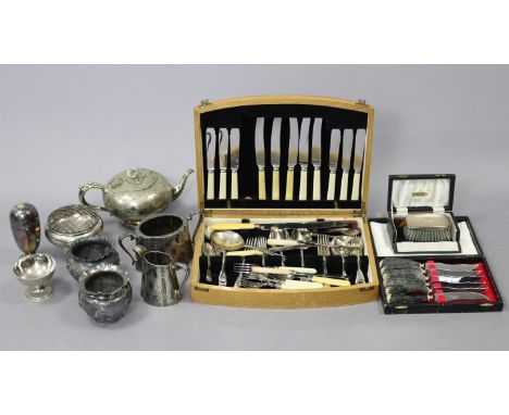 A silver-backed clothes brush &amp; comb in fitted “Mallory’s of Bath” case, Birmingham 1963; together with various items of 