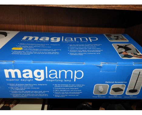 Boxed Mag Lamp 