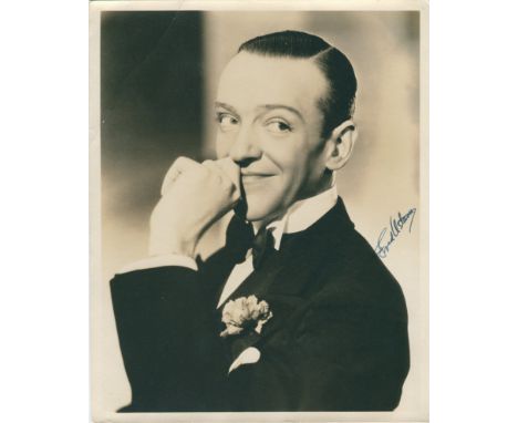 ASTAIRE FRED: (1899-1987) American Actor & Dancer, Academy Award winner. Vintage signed sepia 8 x 10 photograph of Astaire in