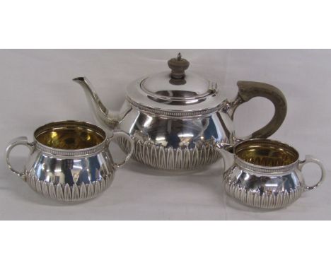 Mappin &amp; Webb Sheffield 1924 silver tea set with gilt interior &amp; embossed leaf decoration - sugar bowl 4.55ozt, milk 