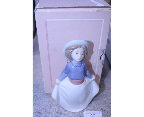 A boxed Nao figurine 