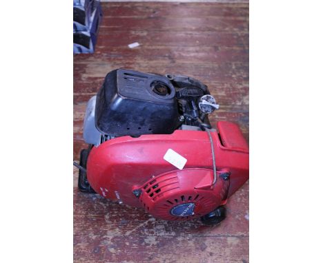 A Honda lawn mower engine a/f 