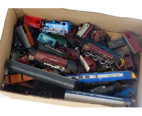 Hornby OO gauge rolling stock, locomotives, and tenders, comprising Duchess of Southerland partial locomotive, Pullman coache