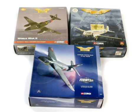 Corgi The Aviation Archive 1:72 scale diecast planes, comprising Douglas C47A Sky Train United States Air Force, ME262A-1A Ye