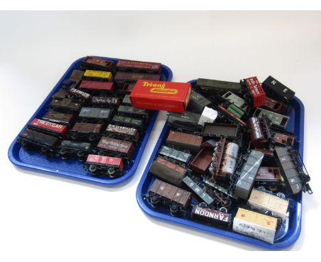 Hornby, Bachmann, and other OO gauge rolling stock, including Esso tank wagons, Palethorpes Pork Sausages wagon, insulated mi