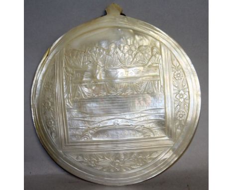 A CARVED MOTHER-OF-PEARL SHELL "GENA DOMIN", The Last Supper.  5.5ins.