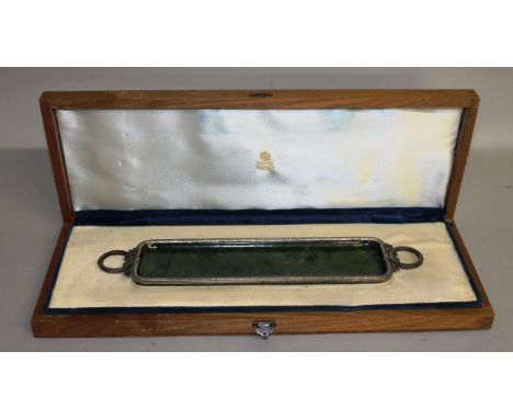 A FABERGE JADE AND SILVER MOUNTED LONG NARROW TWO HANDLED PIN TRAY with laurel wreath handle and diamonds. 30cm long, 6.5cm w