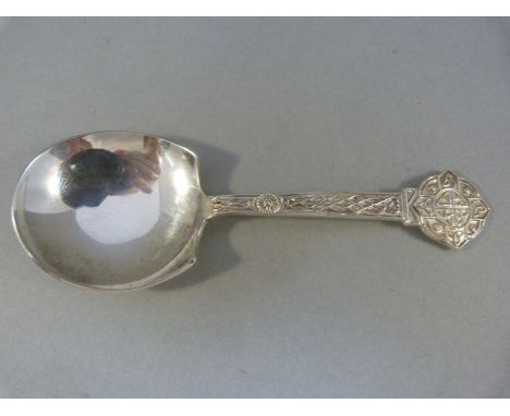 Hallmarked silver Tea caddy spoon Sheffield Cooper Brothers & Sons Ltd 1977