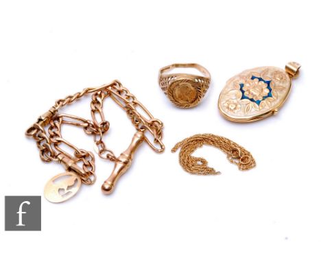 Three items of 9ct hallmarked jewellery to include a locket and chain, a bracelet and a ring, total weight 15.5g, various sty