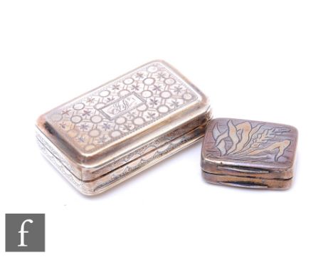 Two hallmarked silver cushioned rectangular vinaigrettes, length 38mm and 22mm, both Birmingham 1912, John Shaw and Matthew L