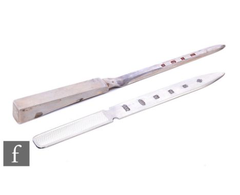 Two hallmarked silver paperknives, one with engine turned detail to handle, the other plain, total weight 3.3oz, Birmingham 2