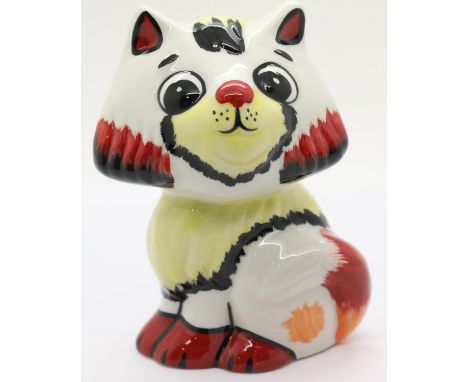 Lorna Bailey cat Honey, H: 12 cm. P&P Group 2 (£18+VAT for the first lot and £3+VAT for subsequent lots)Condition Report: No 