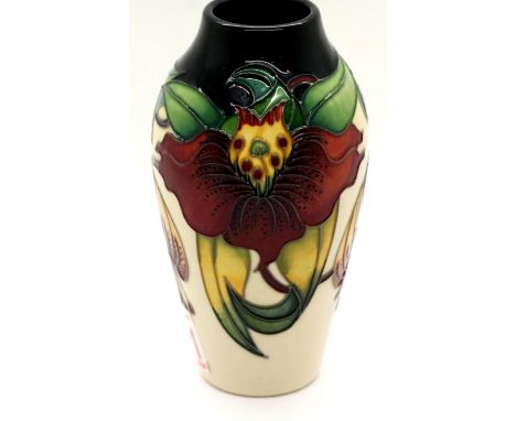 Moorcroft Anna Lily vase, H: 14 cm. P&amp;P Group 2 (£18+VAT for the first lot and £3+VAT for subsequent lots) 