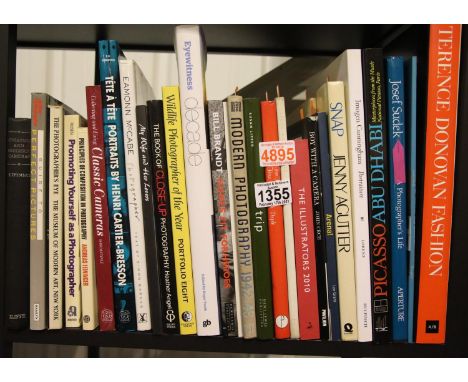 Shelf of photography books. P&amp;P Group 3 (£25+VAT for the first lot and £5+VAT for subsequent lots) 