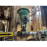Lot of 9 pneumatic valves, contains: 1 with A/C pneumatic positioner from 1“ to 150 PSI; 1 jacketed