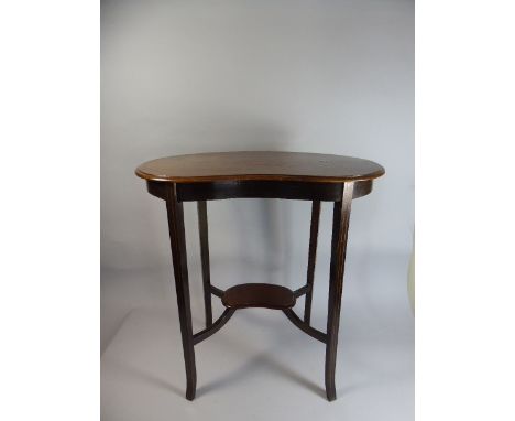 An Edwardian Mahogany Kidney Shaped Occasional Table with Stretcher Shelf, 63cm Wide 