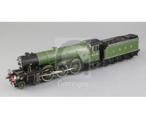 A scratch built O gauge LNER 4-6-2 "Flying Scotsman" locomotive and tender, number 4472, green livery, 3 rail, overall 51cm