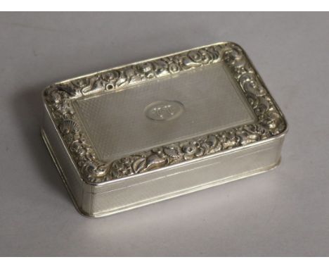 A George III silver snuff box with later interior inscription, London, 1819, 8.8cm.