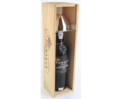 1 Bottle Fonseca Guimaraens Vintage Port 1988 (b/n) In wooden presentation box with decanting funnel                         