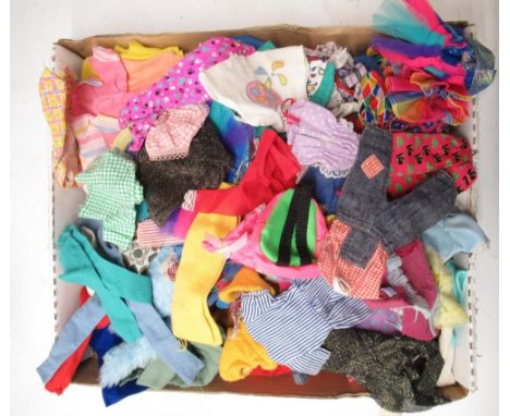 Large collection of dolls clothes including modern and vintage Sindy 