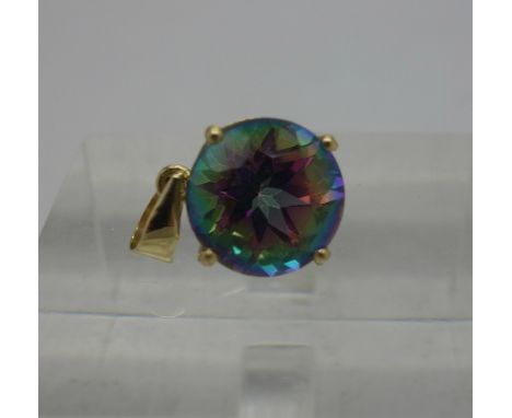 A 9ct gold and mystic topaz pendant