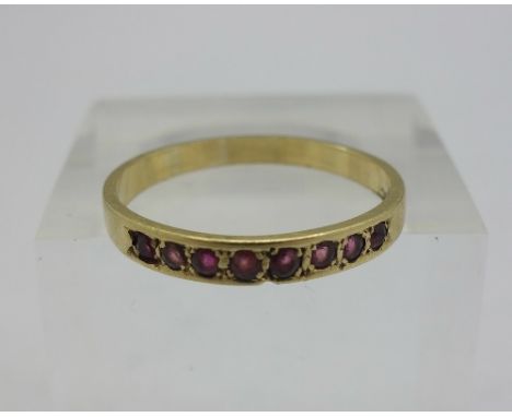 An 18ct gold and ruby ring, weight 2.2g, size Q