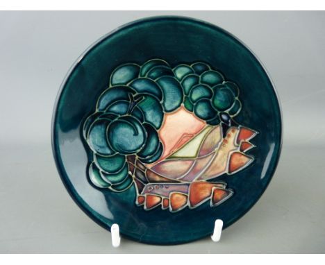 Boxed Moorcroft pin dish signed 'J K'