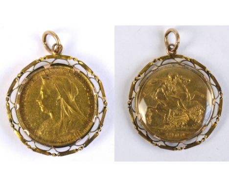 A Victoria full sovereign, old head, 1900, glazed and in 9ct yellow gold mounts with suspension ring.